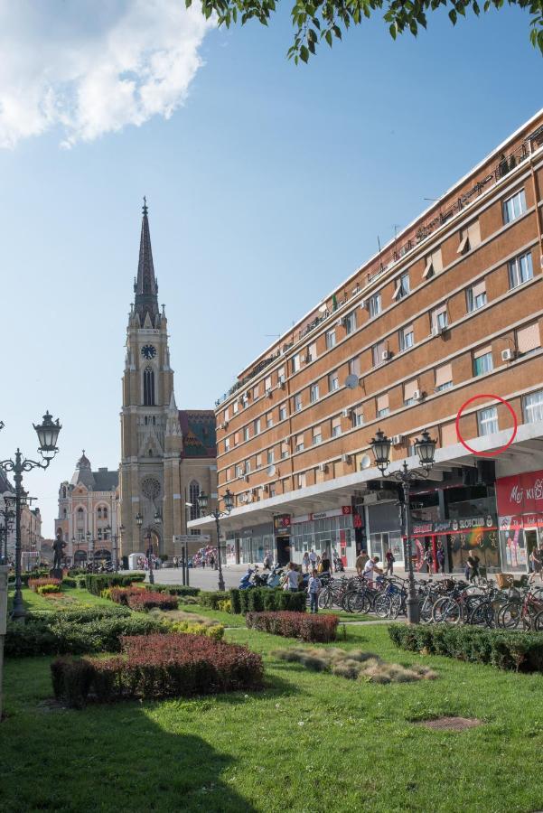 Old Town Square Apartment Novi Sad Exterior photo